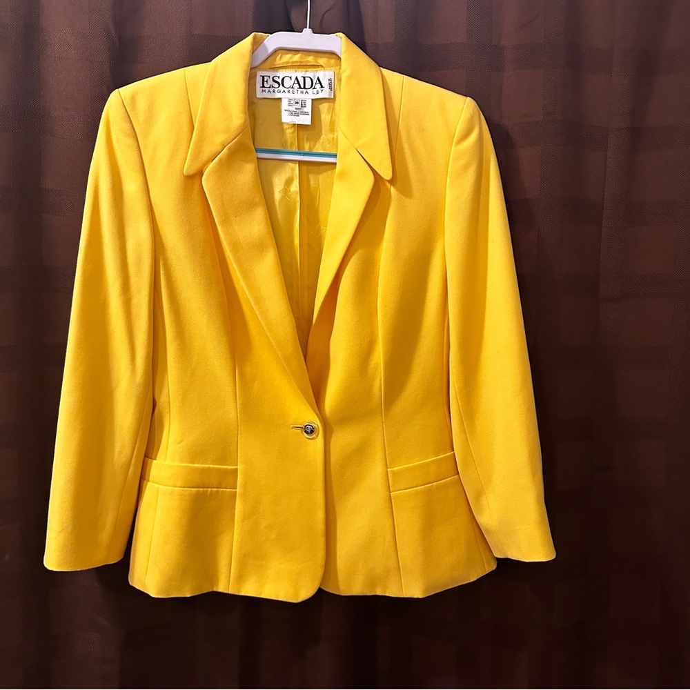 Vintage ESCADA Yellow Blazer with Escada Statement Buttons